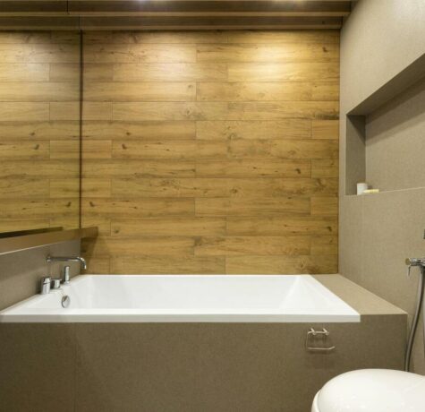 How Long Should You Stay in a Steam Room?