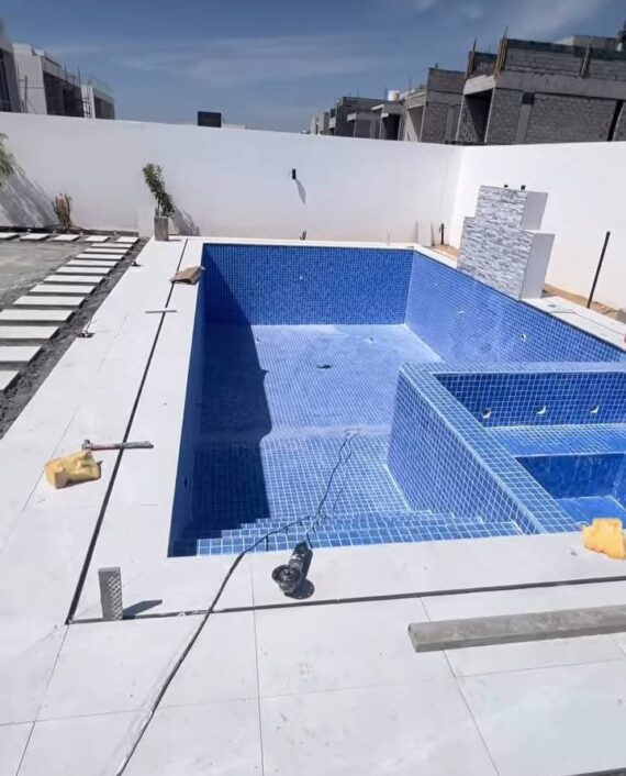 Residential swimming pool constructed by Pool Life Swimmers in Karen, Nairobi